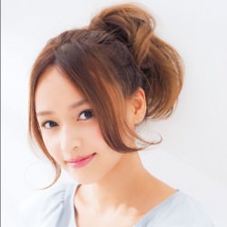 定番!愛されふんわりポニーテール ヘアアレンジ ミディアムヘア