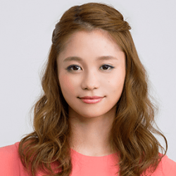 三つ編みでティアラ☆ ヘアアレンジ ロングヘア