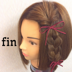 アシンメトリーな三つ編みアレンジ ヘアアレンジ ショートヘア