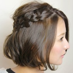 ショートヘアでも出来る簡単☆三つ編みヘアアレンジ ヘアアレンジ ショートヘア