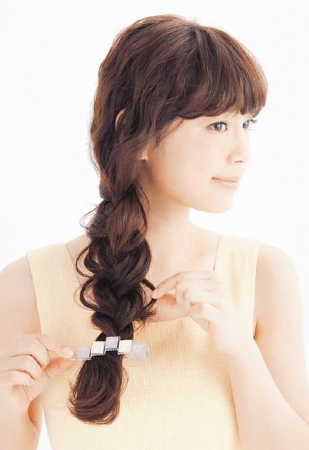 バナナクリップでゆるかわ三つ編み ヘアレシピ 頭美人