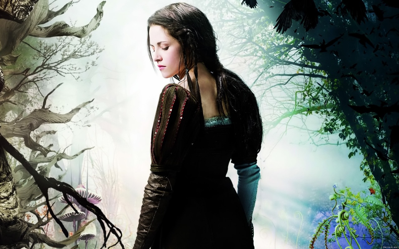 4164874-kristen-stewart-in-snow-white-and-the-huntsman