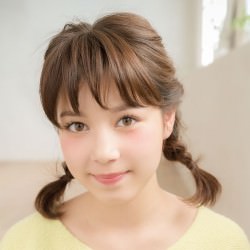 ツイン編み込み ヘアアレンジ ミディアムヘア
