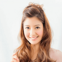 ふっくらリッチポンパ ヘアアレンジ ロングヘア