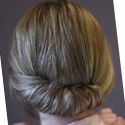 一番簡単?!くるりんぱを使ったギブソンタック ヘアアレンジ ミディアムヘア