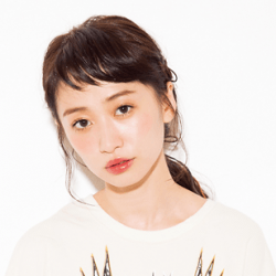 うるちゅるくるりんぱは70’sスタイルにもハマる　ヘアアレンジ　ロングヘア