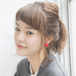 脱力系スポーティポニー ヘアアレンジ ミディアムヘア