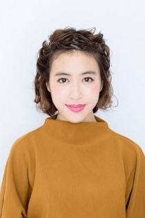 ねじるだけで可愛い ピン留めアレンジ ヘアレシピ 頭美人