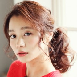 大人流ローポニーテール ヘアアレンジ ミディアムヘア