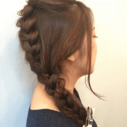 お家デートでも可愛く!三つ編み簡単ヘアアレンジ術 ヘアアレンジ ロングヘア