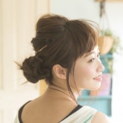 片寄ツイストシニヨン ヘアレシピ 頭美人 片寄ツイストシニヨン ヘアレシピ 頭美人