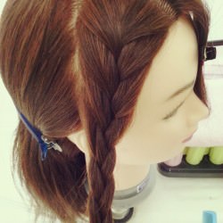 分かりやすい！表編み込みのやり方♪　ヘアアレンジ　ロングヘア