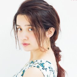 ねじるだけで簡単☆視線を集める波ウェーブツイスト ヘアアレンジ ロングヘア