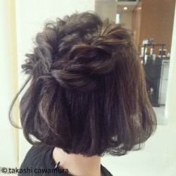 ねじり編みで作る、ハート型ハーフアップ♡♡　ヘアアレンジ　ミディアムヘア