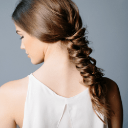 ラフさが可愛い♡三つ編み×フィッシュボーン ヘアアレンジ ロングヘア