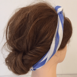 基本のおだんごをアレンジ!乙女のレトロアップヘア ヘアアレンジ ミディアムヘア