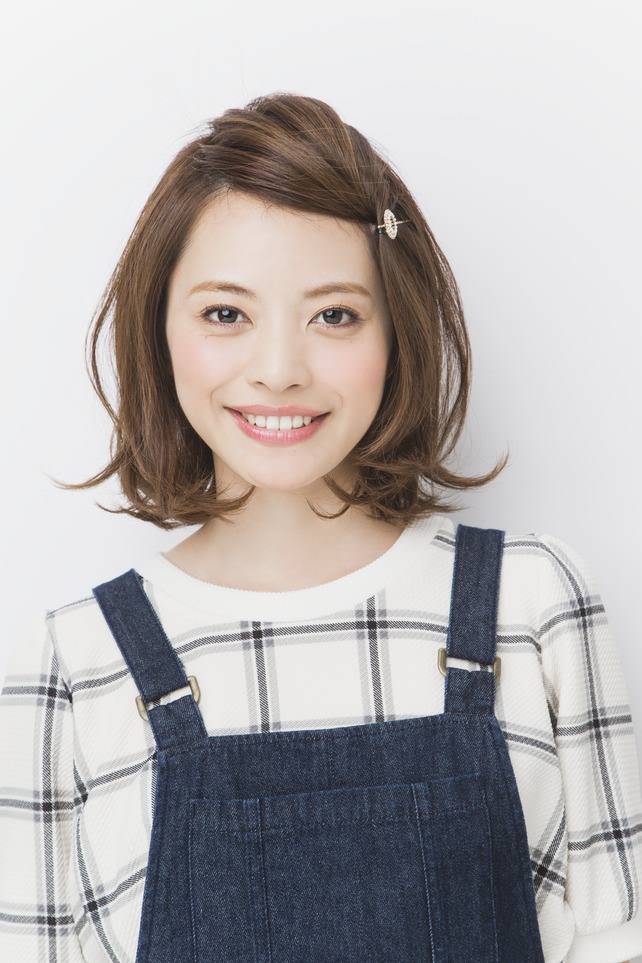 ポンパドールアレンジのおすすめのヘアスタイル21選 ヘアスタイル 頭美人