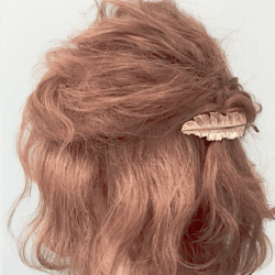 割れ目ができないくるりんぱの作り方 ヘアアレンジ ミディアムヘア