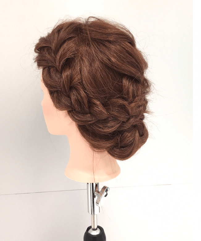 表編み込みと裏編み込みを使った 上品なアップスタイル ヘアレシピ 頭美人