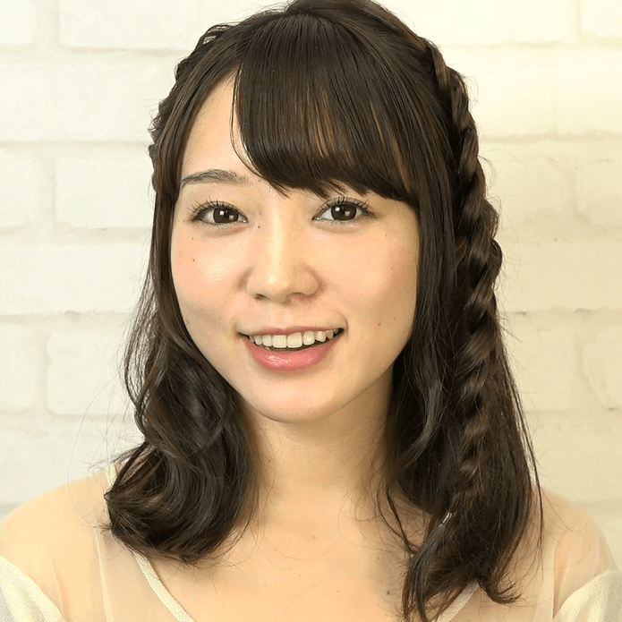 ミディアムヘアにおすすめ！ミックス編みアレンジTOP