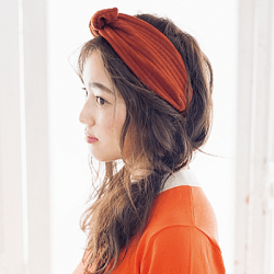 蒼井優のような脱力感が可愛い三つ編みアレンジ　ヘアアレンジ　ロングヘア