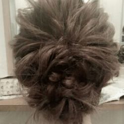 デコルテがキレイに見える♪すっきり＆華やかまとめ髪　ヘアアレンジ