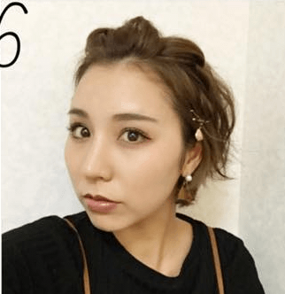 ウェーブヘアでねじりアレンジ♪6