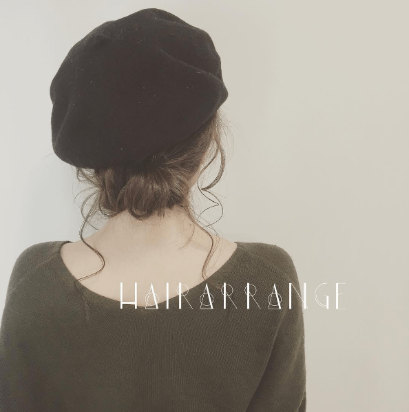 帽子に似合う！ヘアアレンジ☆メッシーバン