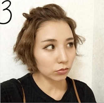 ウェーブヘアでねじりアレンジ♪3