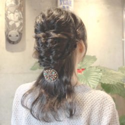 2段くるりんぱでお洒落ハーフアップ ヘアアレンジ ミディアムヘア