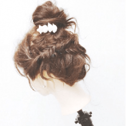 いつものお団子に＋α！高めお団子のフィッシュボーンアレンジ　ヘアアレンジ　ミディアムヘア