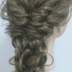 3つの三つ編みでつくる♪エレガントなゆるふわアレンジ　ヘアアレンジ　ロングヘア