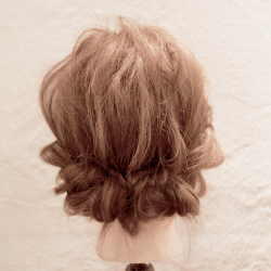 初心者でも大丈夫♪三つ編みギブソンタックの作り方 ヘアアレンジ ミディアムヘア