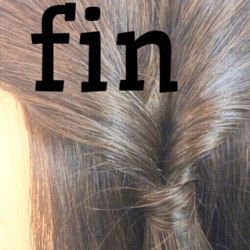 くるりんぱの結び目のゴムを隠す方法 ヘアアレンジ ミディアムヘア