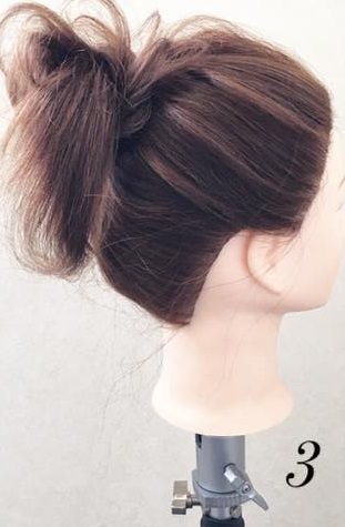 黒髪でもオシャレに映える！リボンヘアの作り方☆3