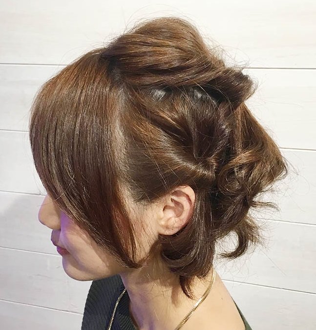 ショートヘアにおすすめ！くるりんぱだけで作るアレンジ♪完成