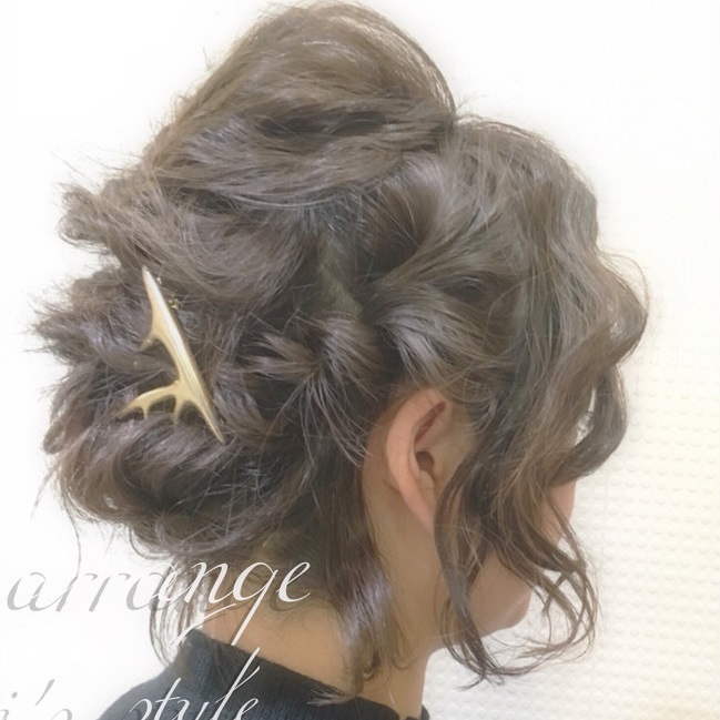 ショートヘアで作る☆オシャレ女子のまとめ髪♪完成