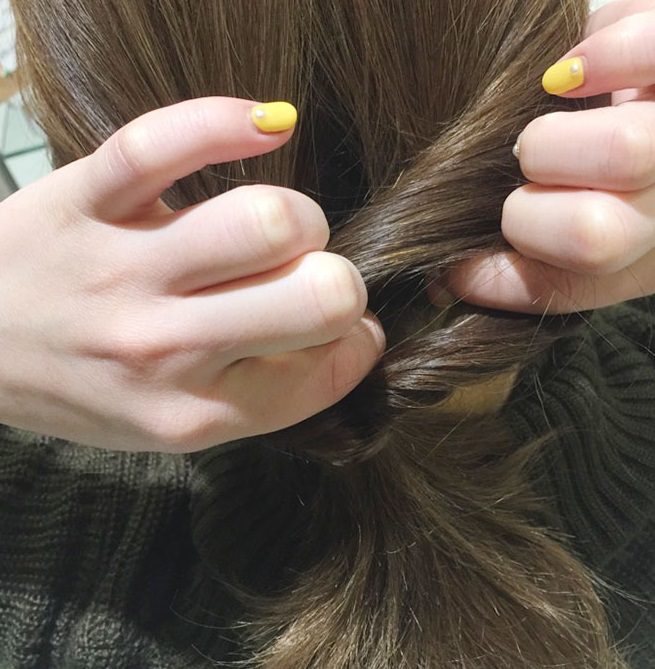 くるりんぱで簡単ヘアアレンジ！お手軽ポニーテール☆3