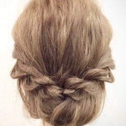 周りと差をつけよう！逆ギブソンタック♪　ヘアアレンジ　ミディアムヘア