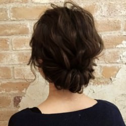 ミディアムヘアで作る☆ギブソンタックの作り方！完成