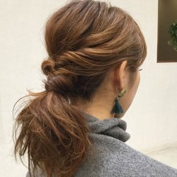 5分で出来る☆大人っぽく見せるポニーテール! ヘアアレンジ ミディアムヘア
