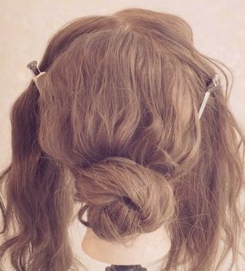 ニュアンスのあるまとめ髪ヘア!2