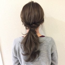 とっても簡単！大人なローポニーテール　ヘアアレンジ　ロングヘア