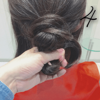 巻き付けるだけで完成☆ラフなふんわりお団子ヘアアレンジ！4