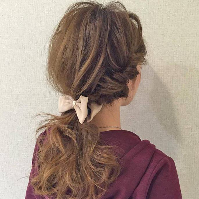 バナナクリップ くるりんぱで仕上げるポニーテール ヘアレシピ 頭美人