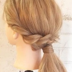 大人気のゆるふわなローポニーテールの作り方♪　ヘアアレンジ　ロングヘア