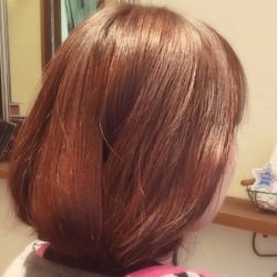 ロングヘアも切らずにボブに大変身 簡単イメチェンアレンジ ヘアレシピ 頭美人