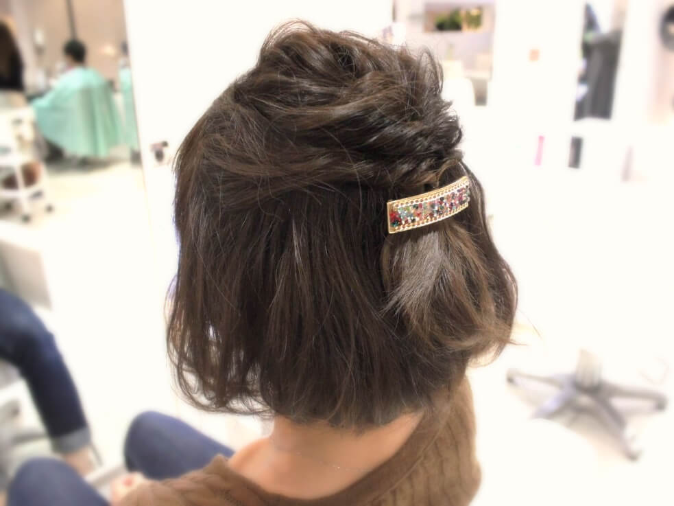 ボブが可愛い ハーフアップくるりんぱ ヘアレシピ 頭美人