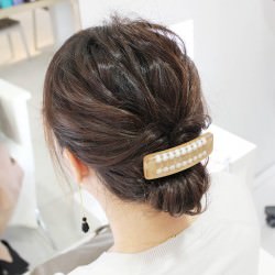 くるりんぱ３回でつくるギブソンタック　ヘアアレンジ　ミディアムヘア