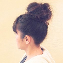 存在感抜群！ふわふわの高めお団子ヘアTOP